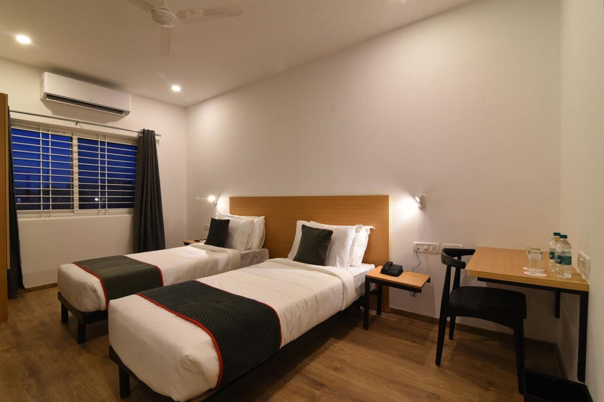 Hotel O Ace Bangalore Buitenkant foto