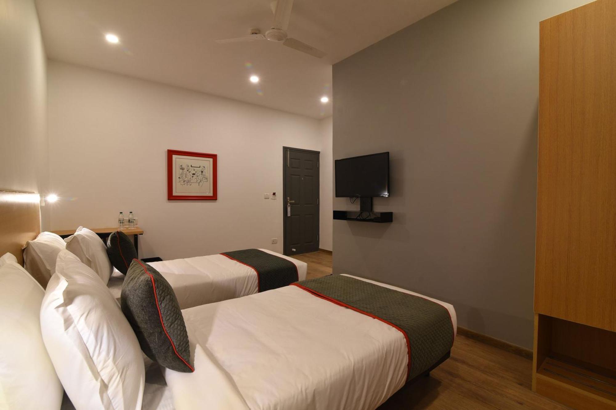 Hotel O Ace Bangalore Buitenkant foto