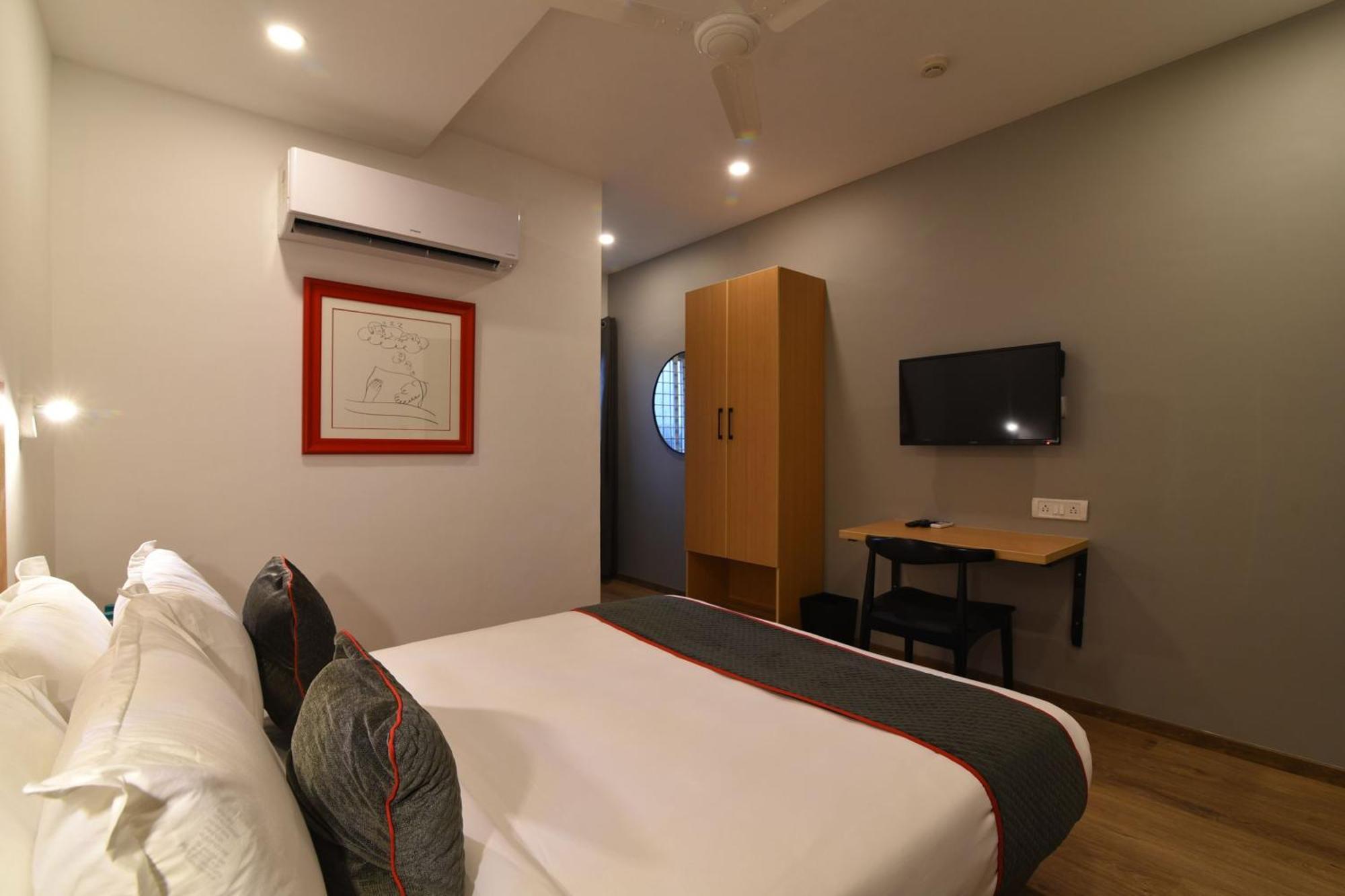Hotel O Ace Bangalore Buitenkant foto
